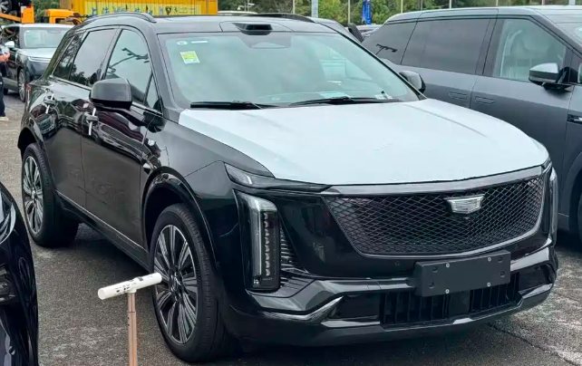 凯迪拉克XT5 PHEV成都车展首发，1.5T插混+215km纯电续航